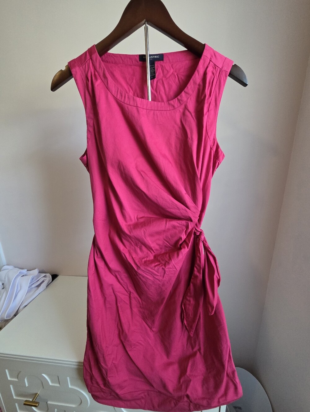 Banana Republic Sleeveless Tie-Waist Sheath Dress in Hot Pink